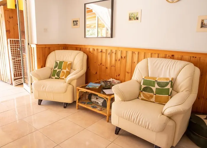 Spyros No23 Charming Oceanview Maisonette